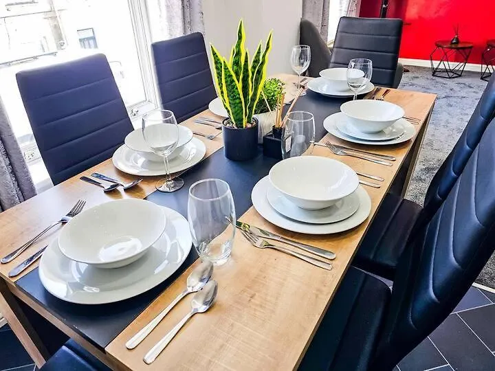 Apartment City Centre Flat In Cheltenham